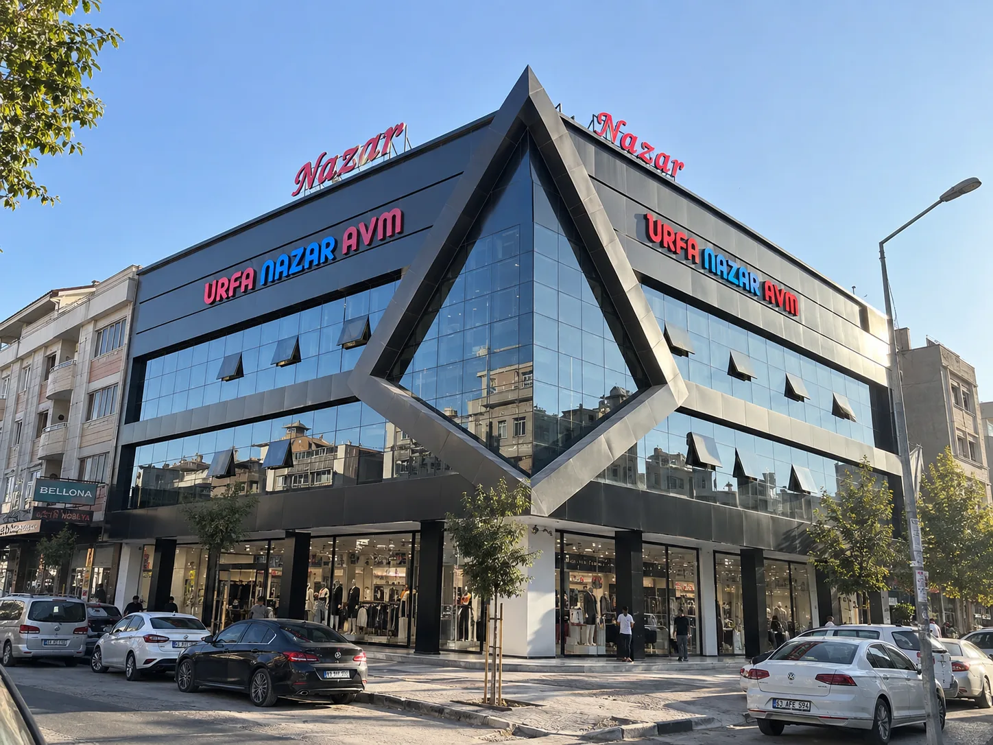 Nazar AVM dış cephe görünümü